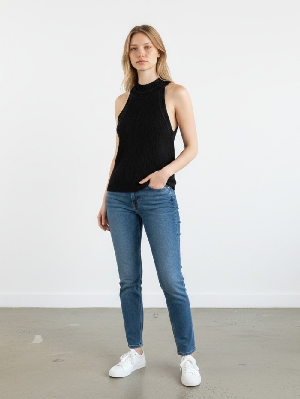 Lucky Brand Skinny Jeans in Mid Blue Wash